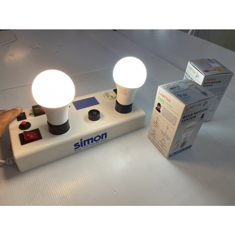 LAMPTAN หลอดไฟจับความเคลื่อนไหว รุ่น Bulb Motion Sensor ขนาด 9w เดย์ไลท์และวอร์มไวท์